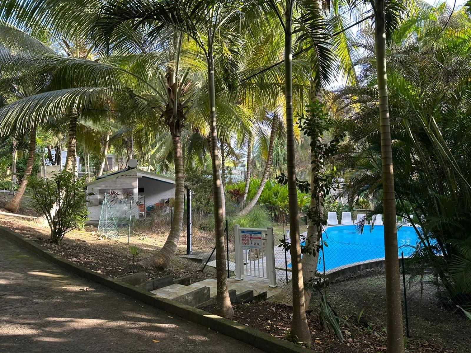 Gwada Reves Villa Sainte-Anne  Exteriör bild