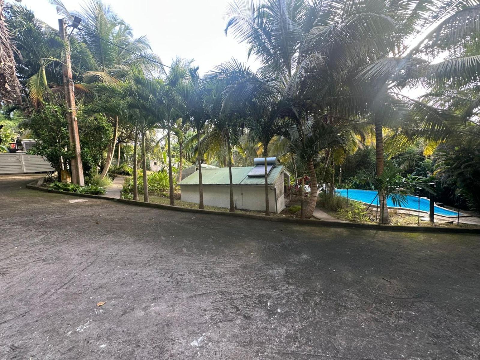 Gwada Reves Villa Sainte-Anne  Exteriör bild